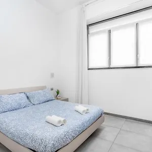 https://realjoy-milano.italymilanhotels.net